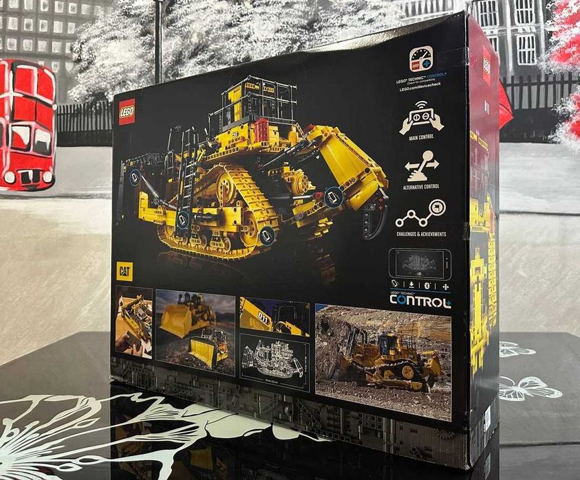 Конструктор LEGO Technic 42131 Бульдозер Cat D11