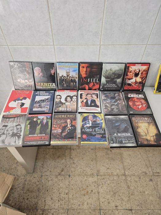 Lote de dvds e cds