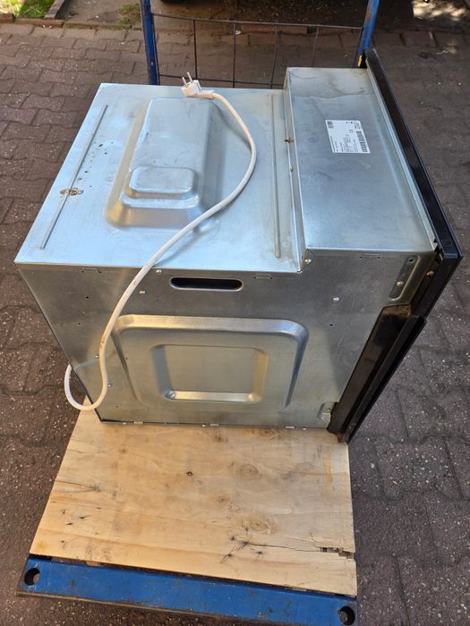 Piekarnik elektryczny Amica