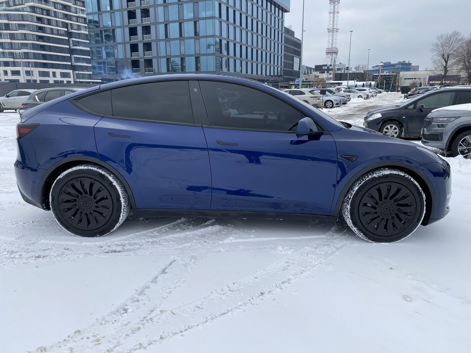 Tesla Model Y Dual Motor Long Range 2023