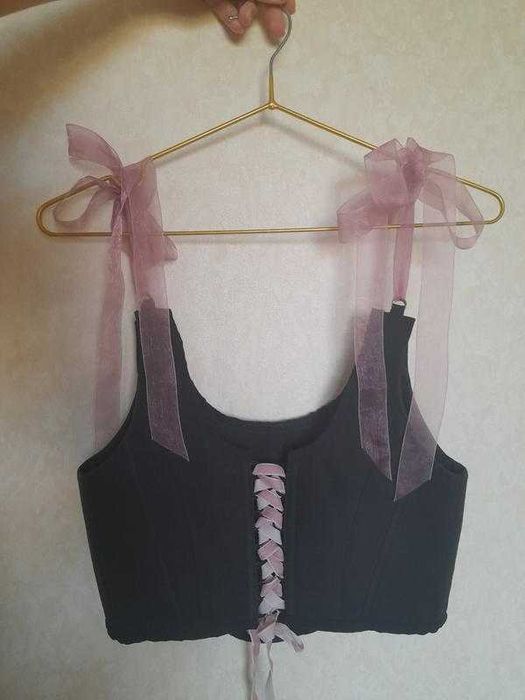 Надзвичайно гарний корсет від українського виробника