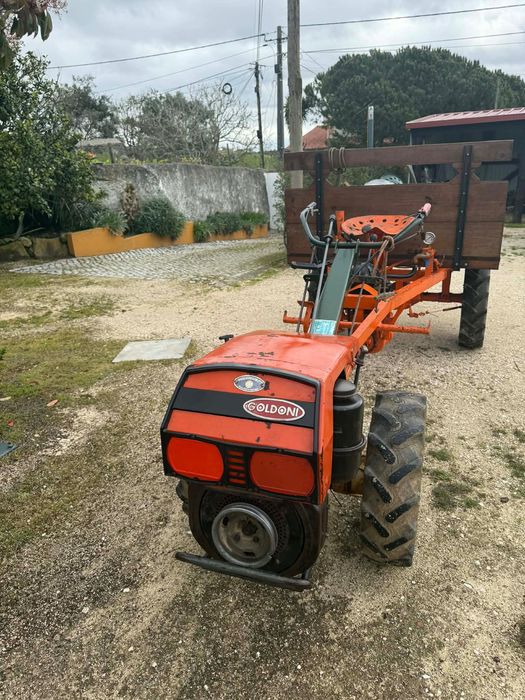 Motocultivador 14 Cv com frese, estrado amovível e tambor