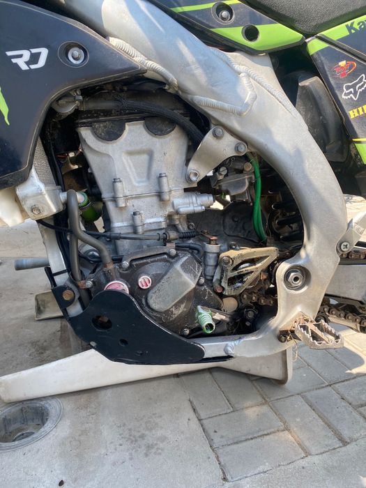 Kawasaki KXF 450 (matriculada)