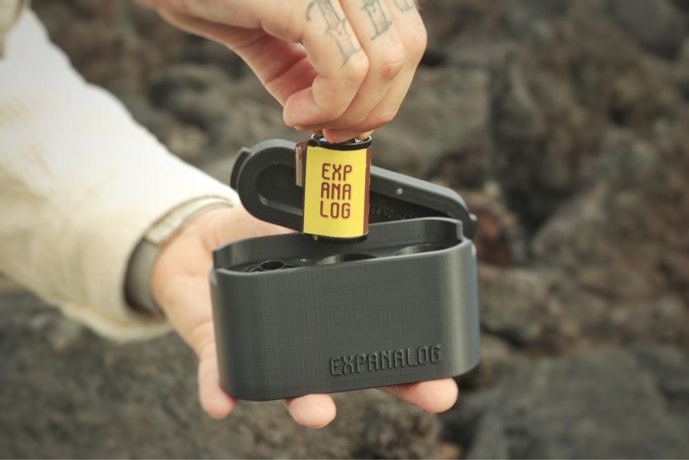 Caixa para rolos 35mm by EXPANALOG