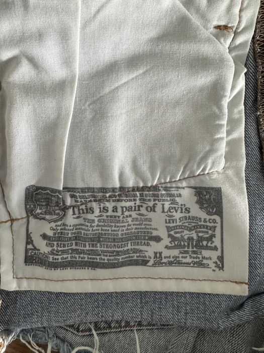 Levis 501 - calções de ganga