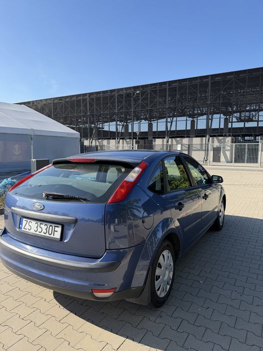 Ford Focus MK2 Benzyna