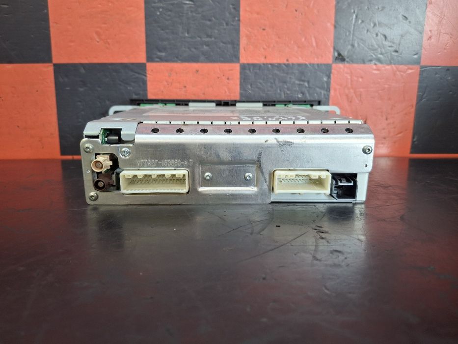 Rádio / auto-rádio OPEL Vivaro B Furgão (X82)