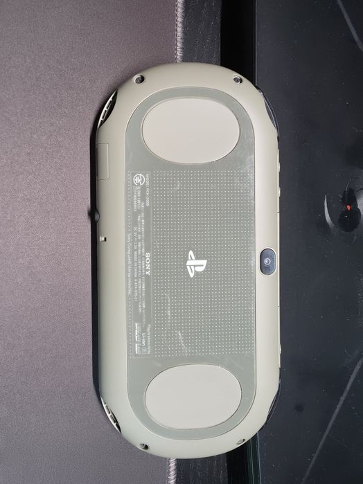 Playstation Vita slim
