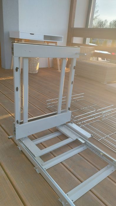 Magic Corner.  Organizer do szafki narożnej