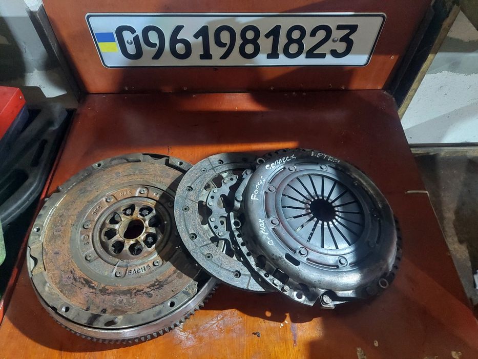 Демпферний маховик Форд Конект 1.8tdci tdi Ford Connect демпфер