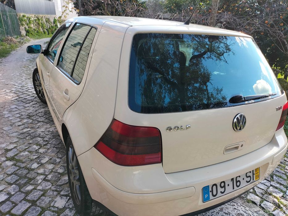 Golf IV 2001 em bom estado