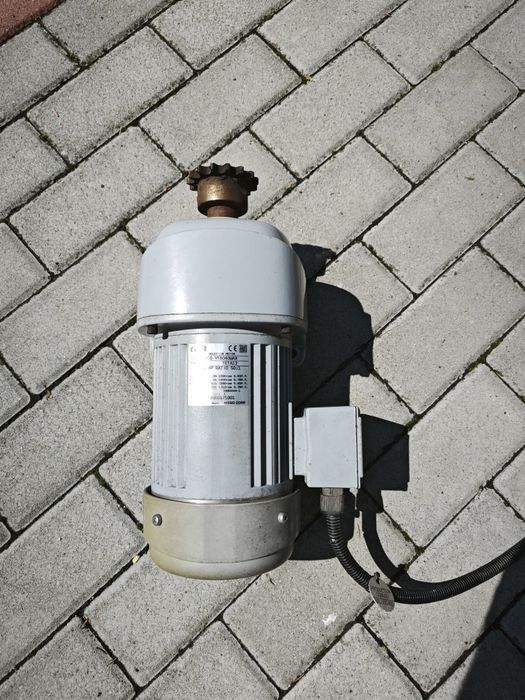 Silnik elektryczny 0.4kW GTR