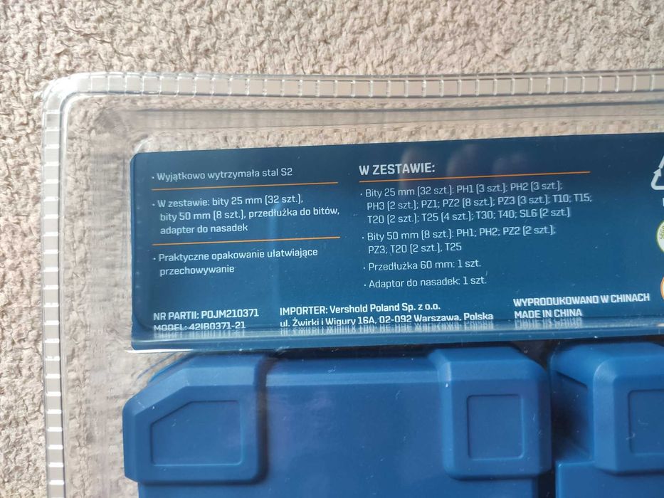 Zestaw bitów udarowych i nasadowych Niteo Tools 34 szt. oraz 42 szt.