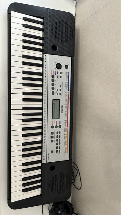 Teclado yamaha YPT 260
