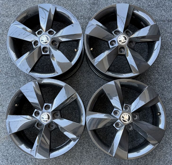 Диски R16 5/112 Skoda Octavia A5 A7 Karoq VW Golf 5/6/7/8 Caddy Touran