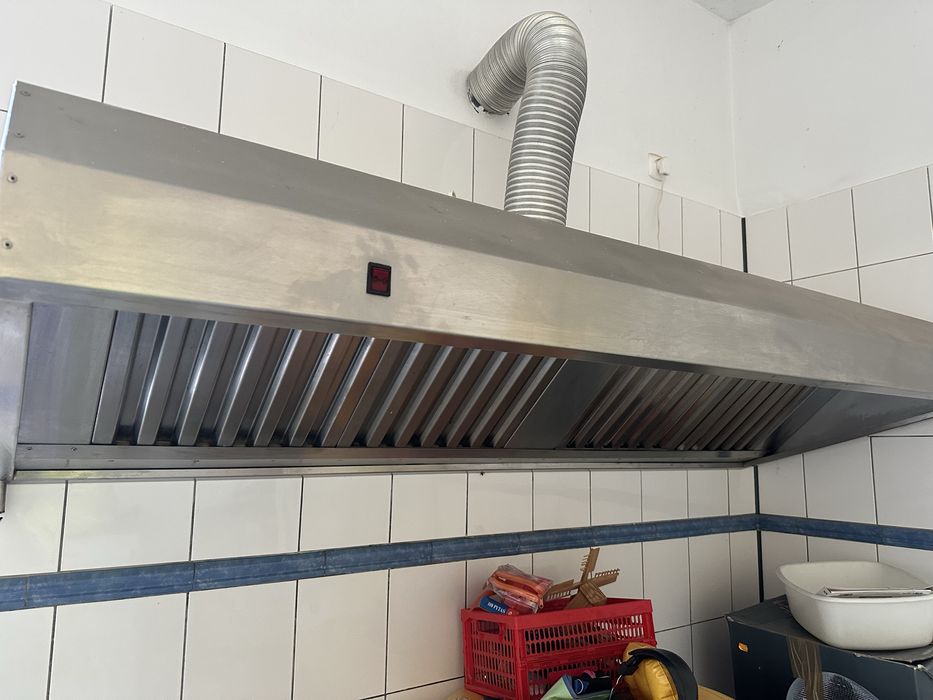 Okap kuchenny ze stali nierdzewnej długość 200 cm