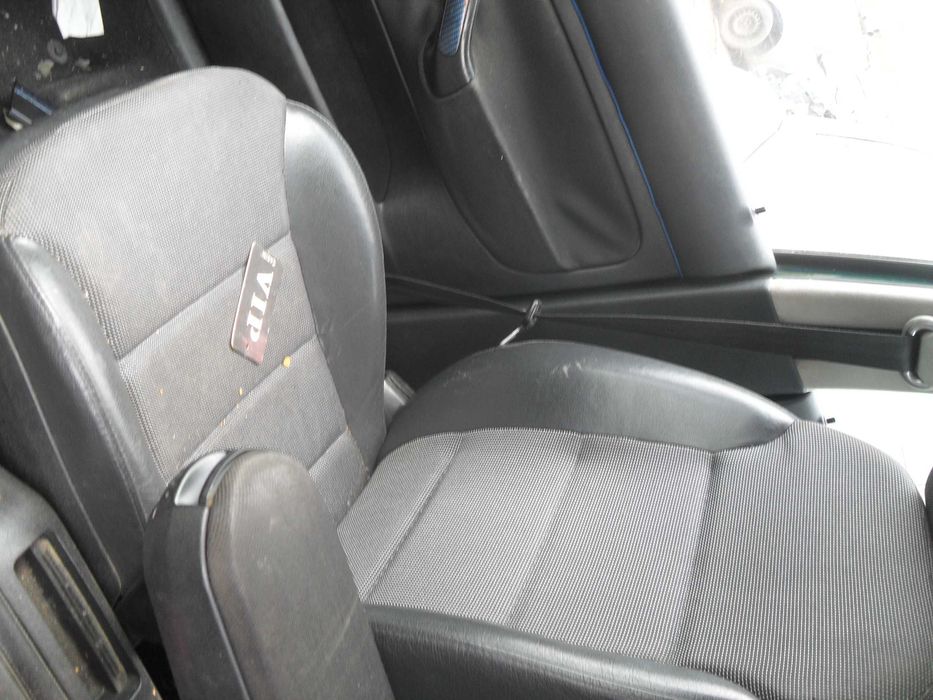 VW Bora 1.6 SR Bogate Wyposażenie ! Na Części