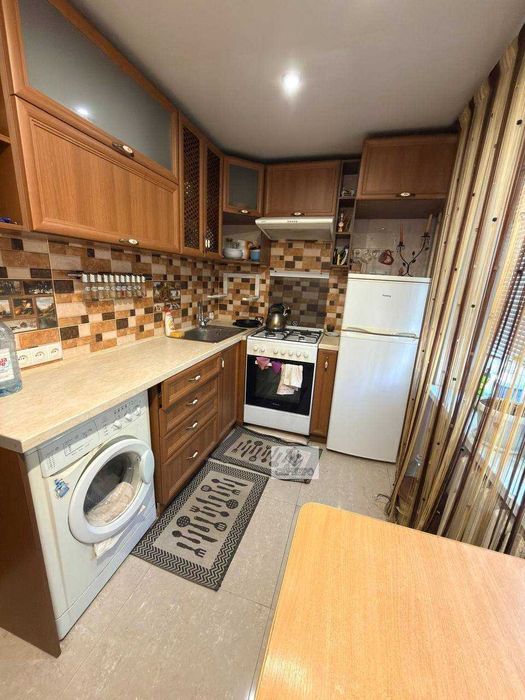 Продаж 2-х кімнатної квартири, Комунарський район, вул. Космічна