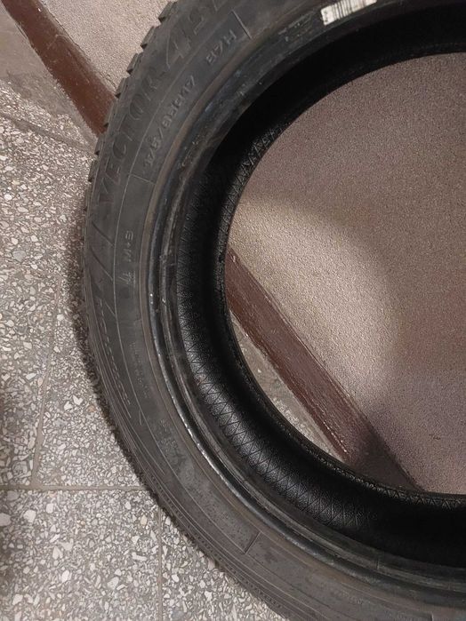 Goodyear Vector 4Seasons Gen-2 175/65 R17 87H | 4 szt.| bdb stan