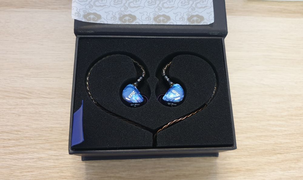 Продам навушники EPZ Q1 Pro