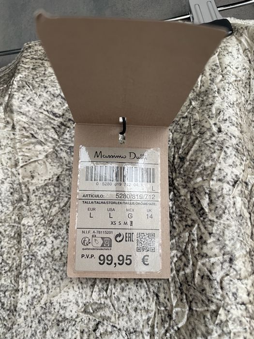 Massimo dutti р L  але підійде і на М Нова