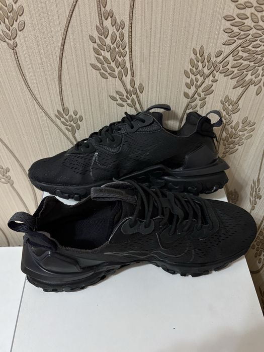 Кросівки Nike React