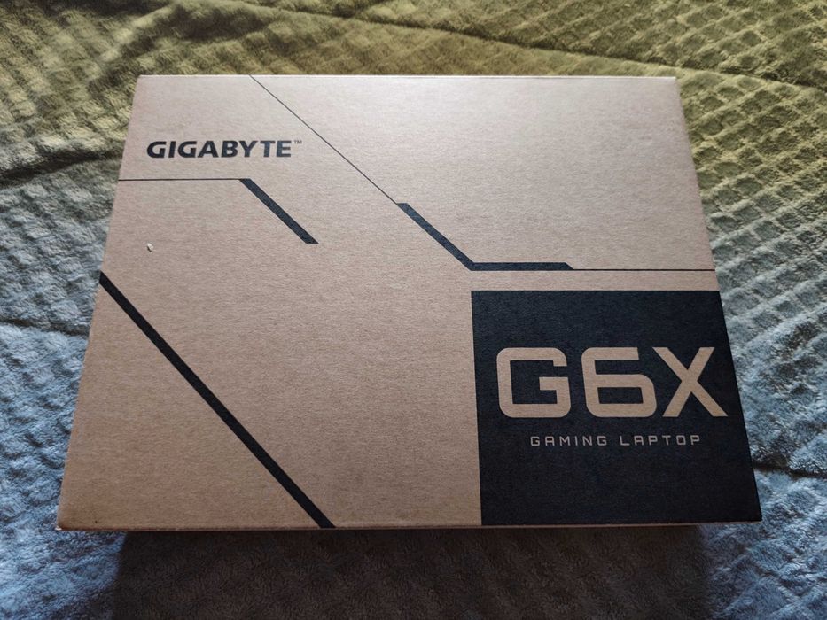 Portátil Gigabyte G6X 9KG 2024