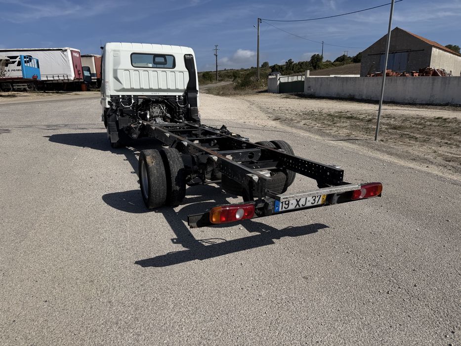 Mitsubishi fuso 3c15 ligeira 2019