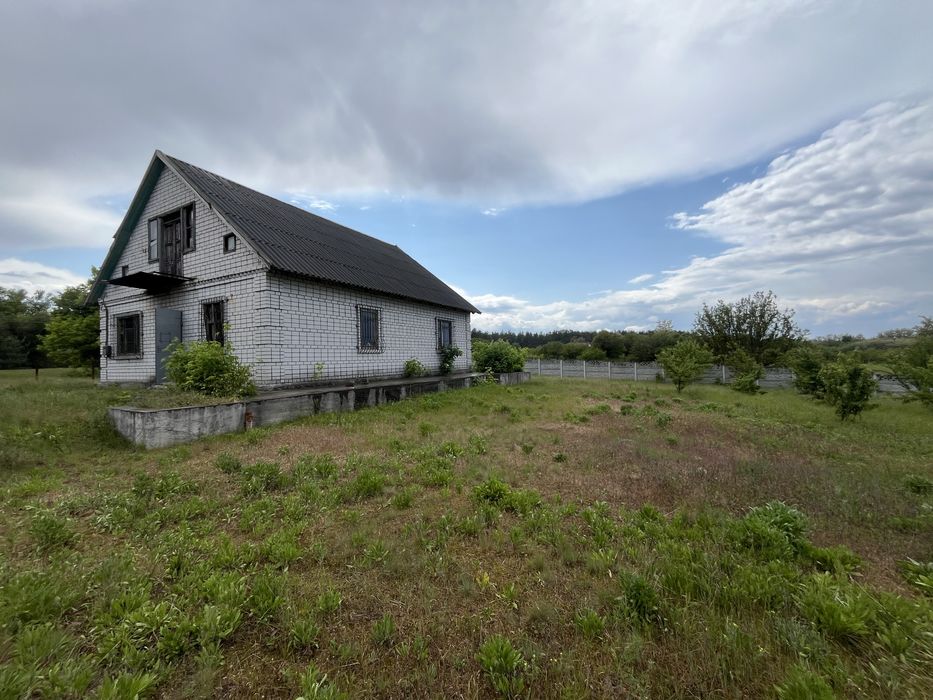 Будинок у селещі Куліши