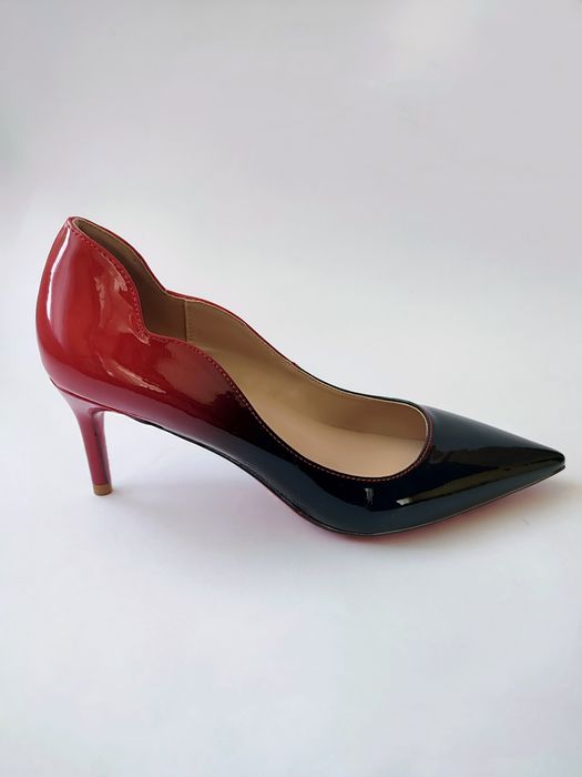 Лакові туфлі на підборах Christian Louboutin  оригінал