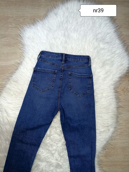 Jeansy rozmiar XXS