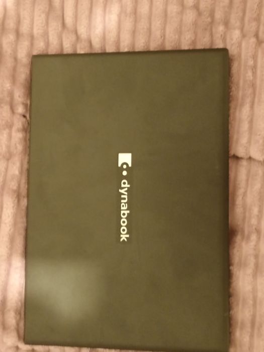 продам ноутбук TOSHiba Dynabook Tecra A40-E.