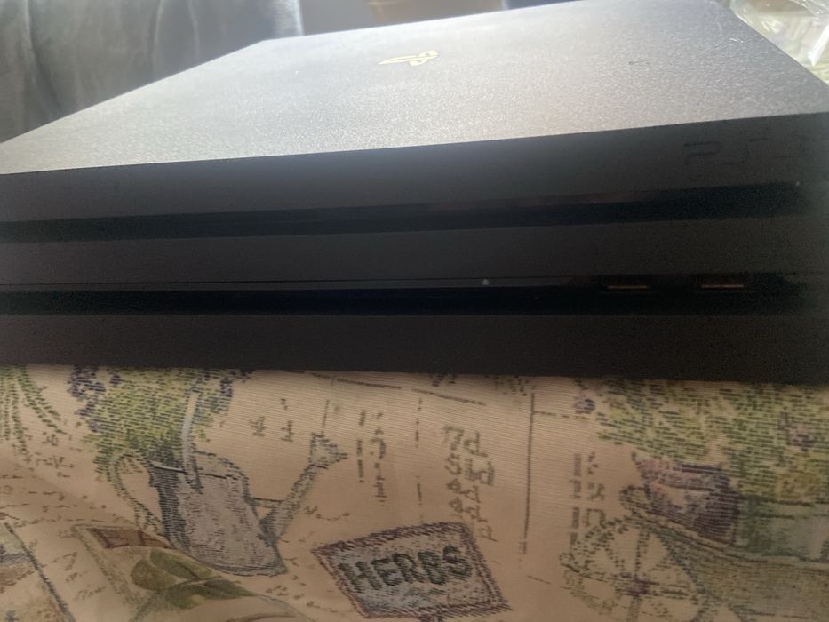 PS4 para pecas ou restauro