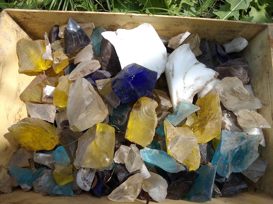 Камни цветные , 70 грн|кг.