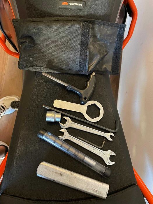 Valor para despachar - Moto KTM 890 Adventure MUITOS EXTRAS