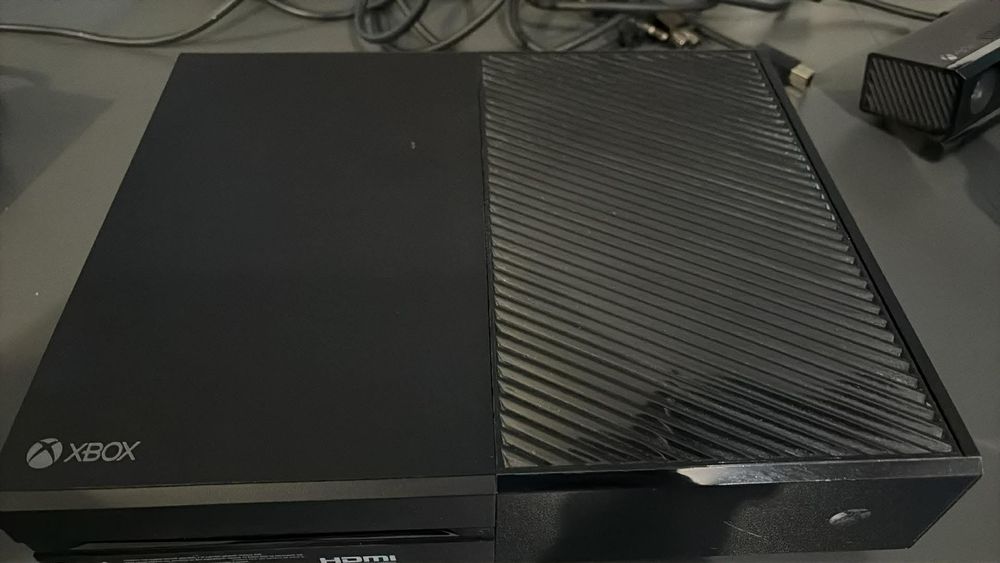 Xbox one 1TB + kinect