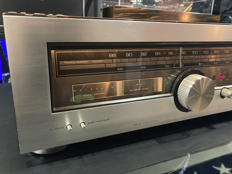 Studio Retrospekcja Top-Model Tuner Luxman T-88V