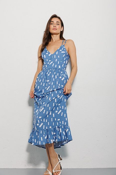 Сарафан з оборкою знизу