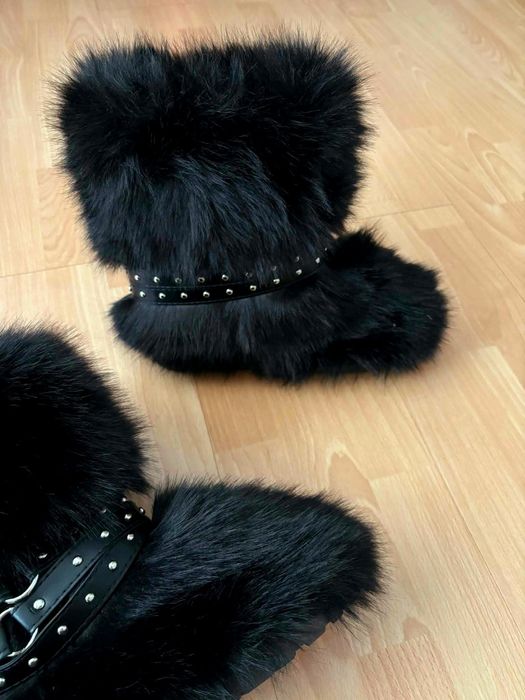 Czarne puchate damskie buty śniegowce mukluki 40 41
