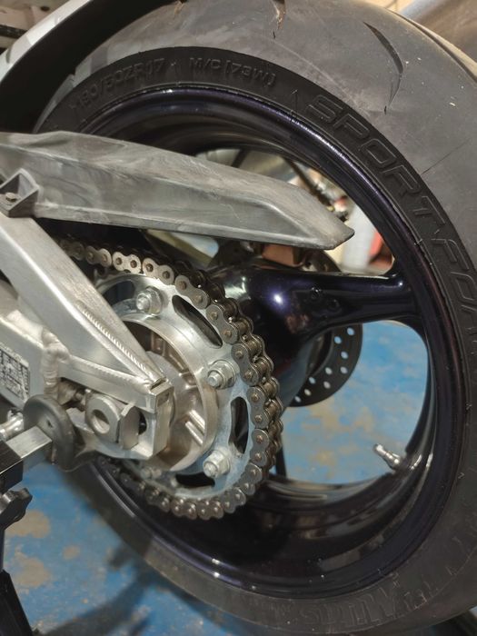 Cbr 954  revisionada pronta a andar