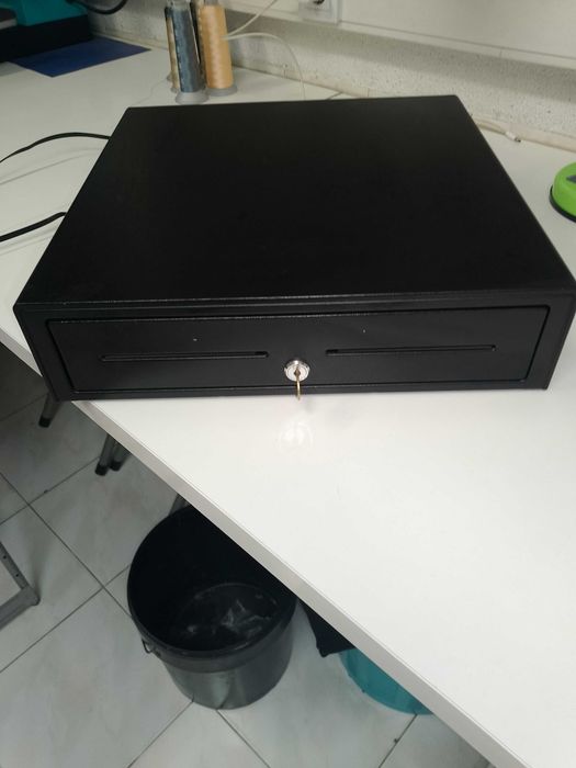Caixa cofre para notas e moedas para maquina registadora, POS