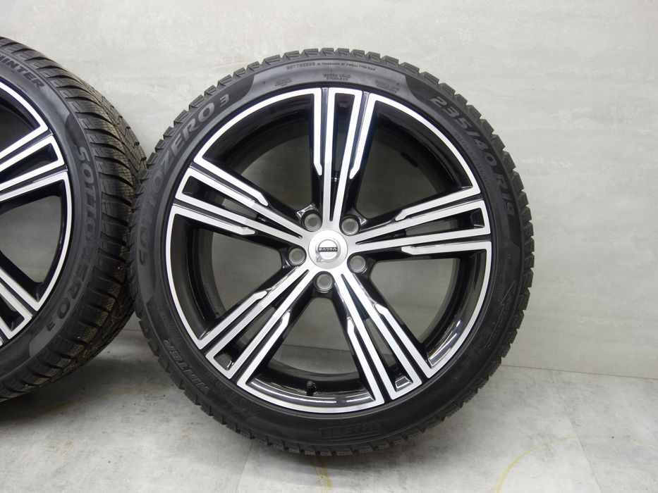 5x108 235/40R19 Koła zimowe Volvo OE V60 S60 V90 S90 Pirelli 4x8m jak nowe