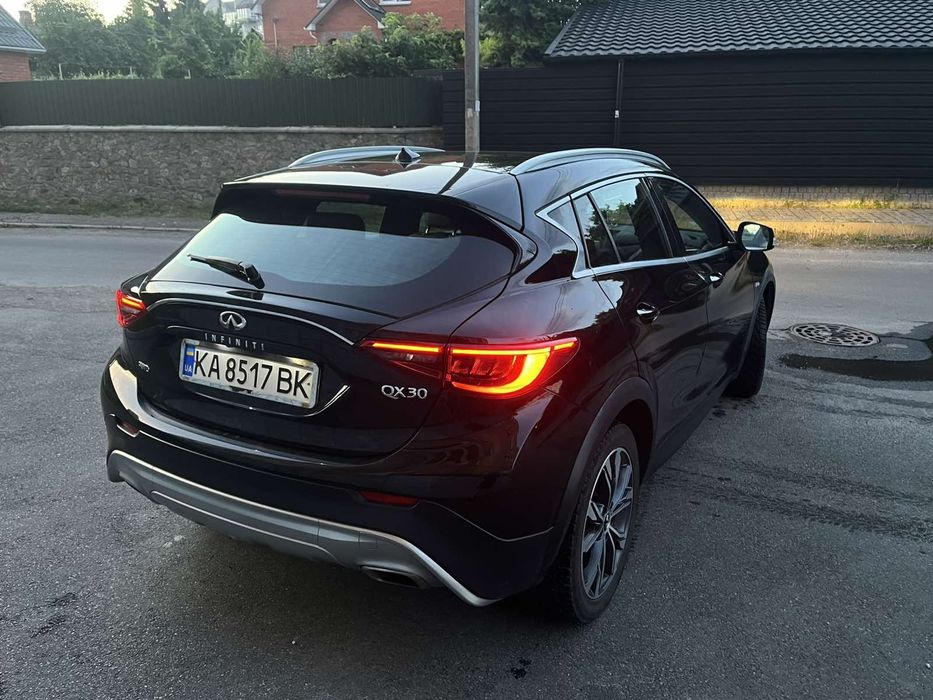 Продам Infiniti 2017 рік QX 30
