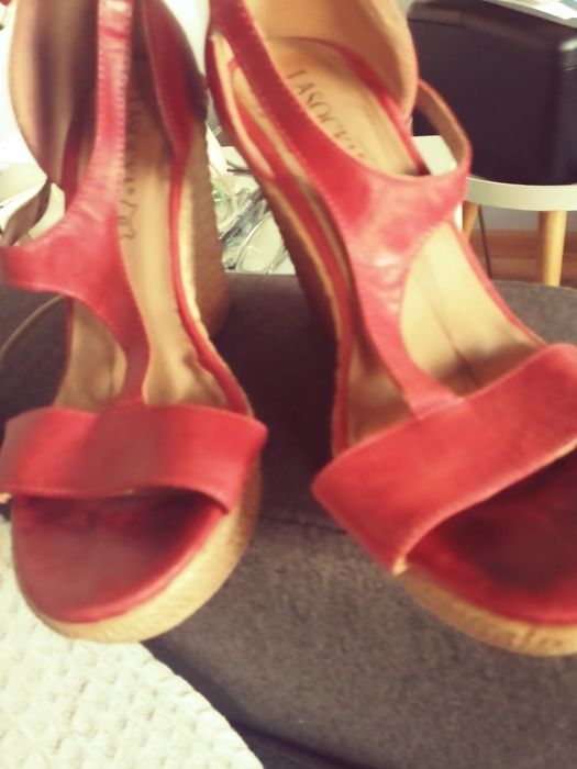 Sandaly 35 koturna lasocki czerwien