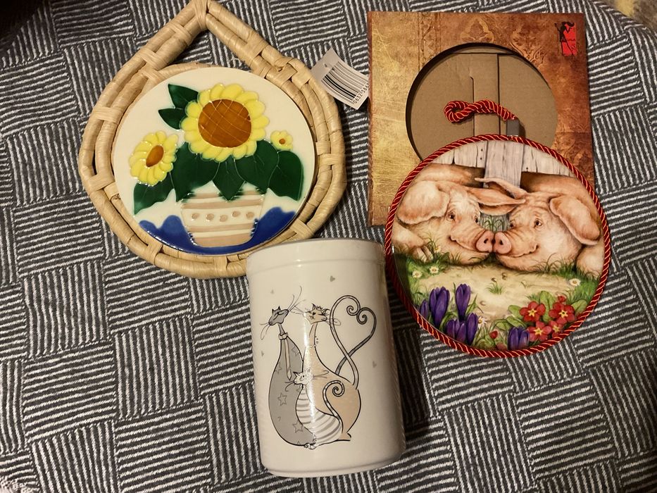 Кухонне приладдя подставка под горячее, банка для хранения приборов