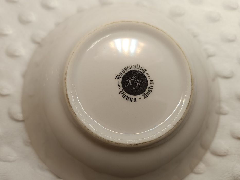 Порцелянове декоративне блюдце