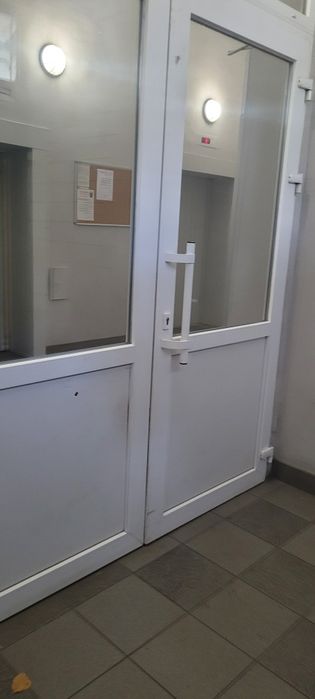 Продам 3 кім. квартиру в центрі біля метро Золоті Ворота