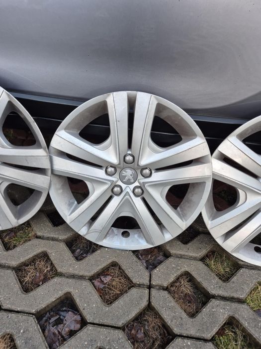 Peugeot  2008  HDI  mały przebieg