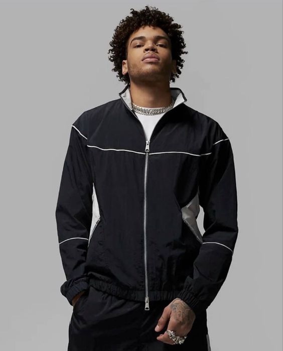 Зіпка Air Jordan Essential DV7624-010