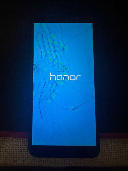 Продам Honor 7a 2/16GB